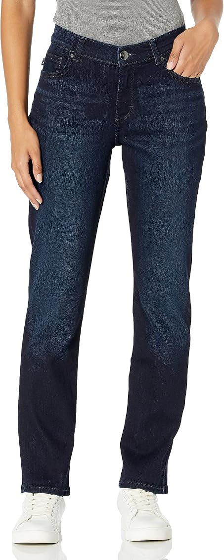 Petite Relaxed Fit Straight Leg Jean 