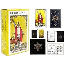 Amazon.co.jp: 【届いたその日からプロの占い師気分】タロットカード