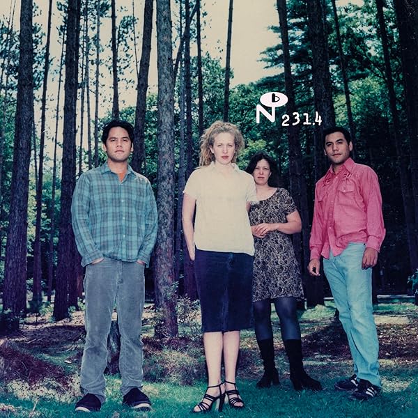 Amazon.co.jp: Loud Is as [Analog]: ミュージック