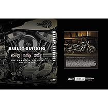 洋書 HARLEY-DAVIDSON THE COMPLETE HISTORY Harley-Davidson: The Complete History: Holmstrom, Darwin