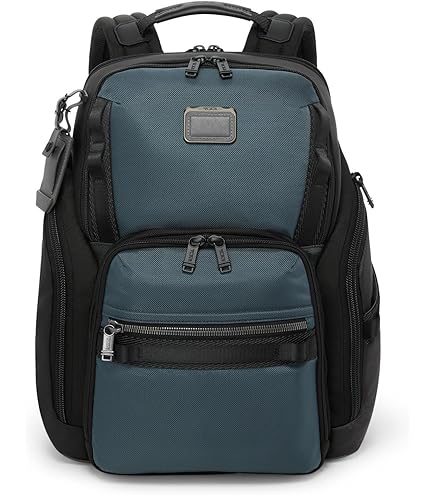 極美品　現行　トゥミ　TUMI ビジネスリュック　通勤　682404DNVY2E 極美品 現行 トゥミ TUMI ビジネスリュック 通勤 682404DNVY2E