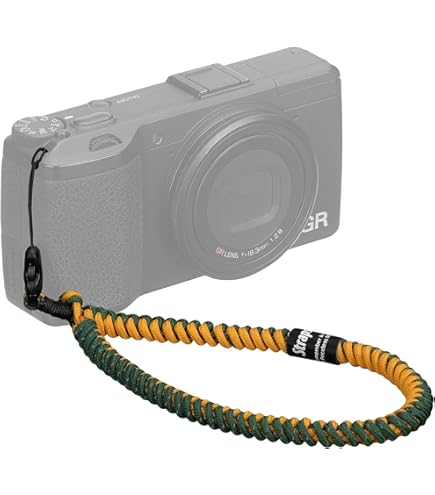 富士フイルム - Fujifilm X-T30 本体　+ ストラップ FUJIFILM 送料無料 新品 富士フイルム XT200/XE2 XE3/X100S