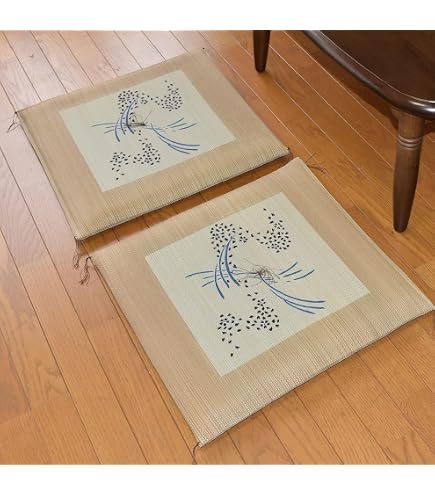 花柄い草座布団 夏用にふさわしい藺草(イグサ)の座布団 花柄い草座布団