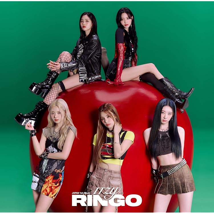 Amazon.co.jp: ITZY 1stアルバム CRAZY IN LOVE Special Edition