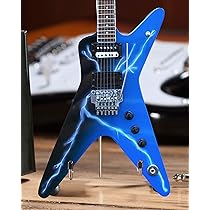 Amazon.co.jp: FanMerch パンテラ - ダイムバッグ・ダレルは