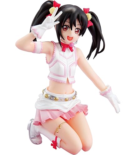 Amazon.co.jp: ラブライブ! 矢澤にこ 1/8スケール PVC製 塗装済み完成