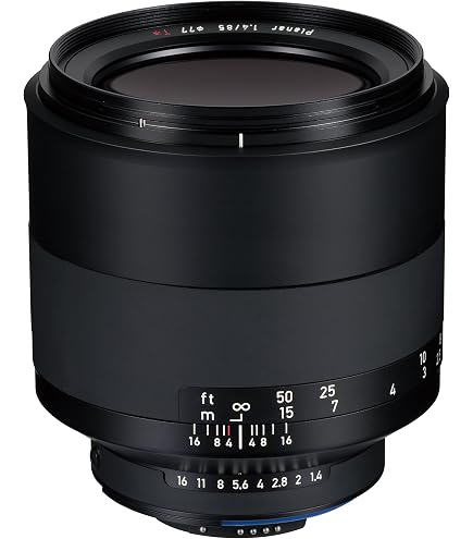 Amazon | Carl Zeiss PLANAR T*1.4/85mm ブラック ZF.2 (ニコンCPU内蔵