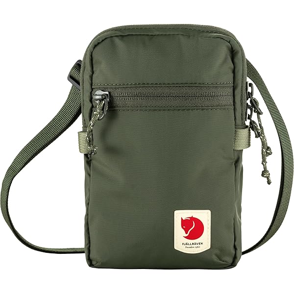 Amazon.co.jp: FjallRavenトラベルバッググリーンランドダッフル