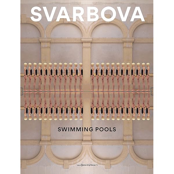 Amazon.co.jp: Swimming Pool : Svarbova, Maria: Foreign