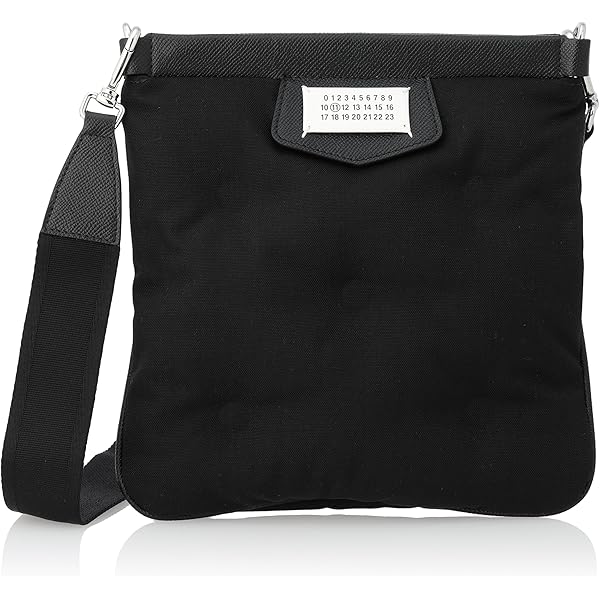 メゾンマルジェラ グラムスラム スポーツ ショルダーバッグ 黒 三越伊勢丹 | Maison Margiela/メゾン マルジェラ_Men通販