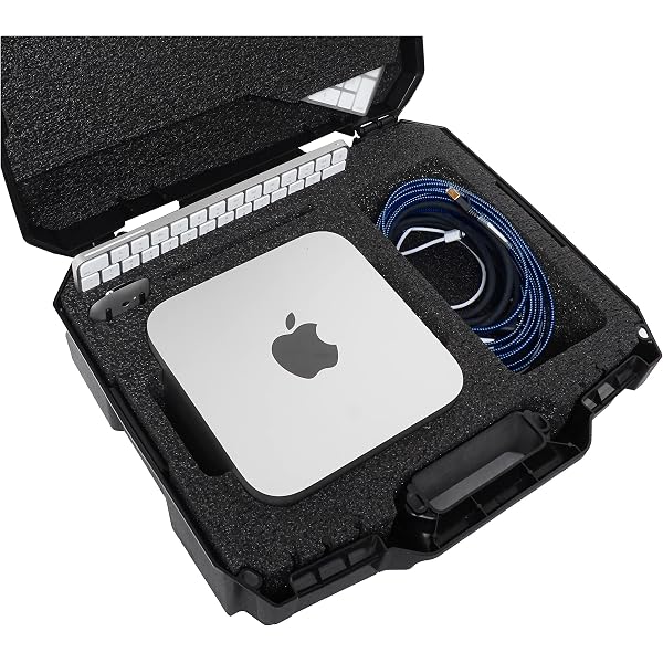 Amazon.co.jp: Geekria ハードシェルケース Apple 2026 Mac Studio M5