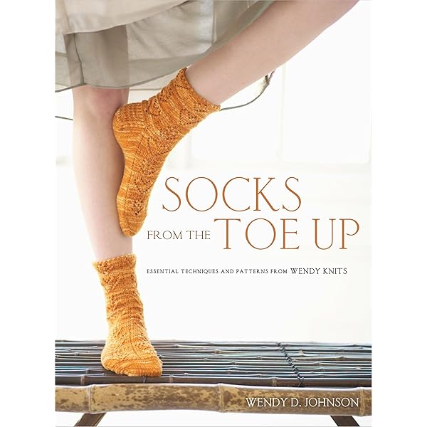 Amazon.co.jp: Toe-Up Socks for Every Body: Adventurous Lace
