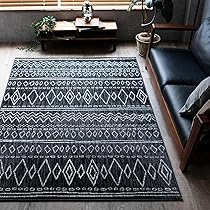 幾何学模様のラグ・カーペット　サヤンサヤン　240cm×240cm Amazon.co.jp: サヤンサヤン 幾何学 ラグ ステッチライン