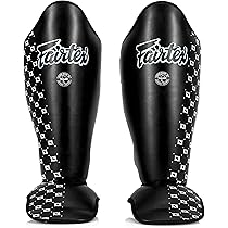 Amazon | Fairtex 競技用 ムエタイ シンガード SP5 – ブラック