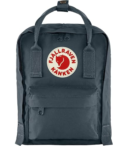 Amazon.co.jp: Fjallraven、Kanken ノートパソコン 17インチ バック