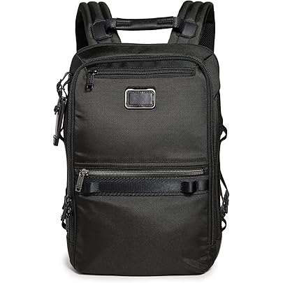 Amazon.co.jp: バックパック : ファッション