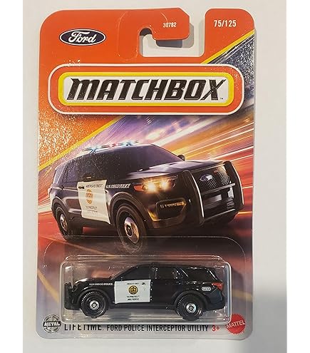Amazon | GreenLight 1:24 Hot Pursuit - 2008 Ford Crown Victoria