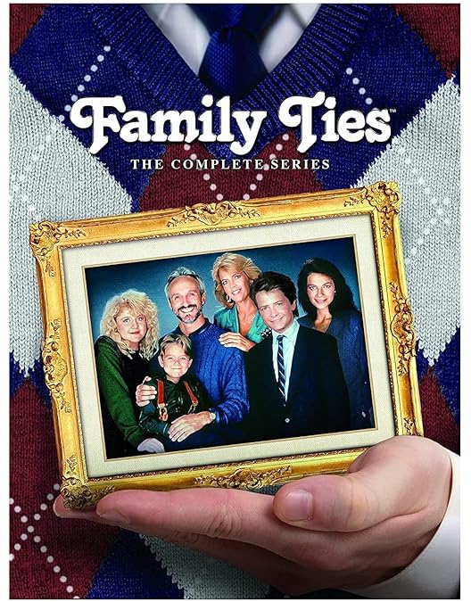 日本未発売　DVD ファミリータイズ　コンプリートマイケル•J•フォックス Amazon.co.jp: ファミリー・タイズ 赤ちゃんにジェラシー編 [DVD