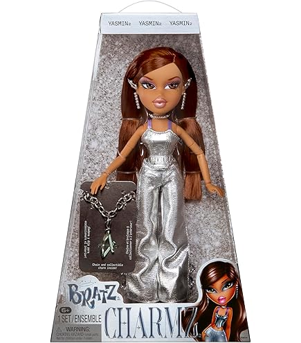 Amazon.co.jp: Bratz Alwayz Cloe Fashion Doll with 10 Accessories