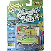 【レア】Ford van フォード　バン　エコノライン　ジョニーライトニング Johnny Lightning BOOGIE VANS 1977 FORD ECONOLINE 150 WHITE