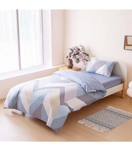 Amazon.co.jp: ユーリ!!! on ice ユーリオンアイス ヴィクトル 布団枕