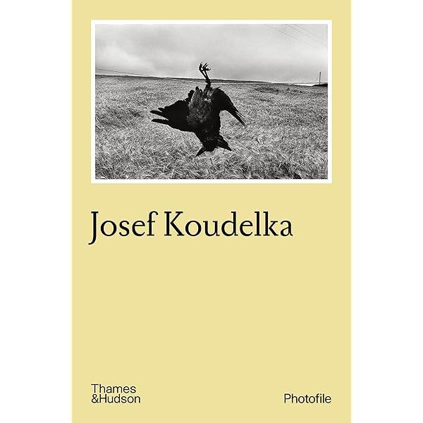 Amazon | Josef Koudelka: The Making of Exiles | Koudelka, Josef