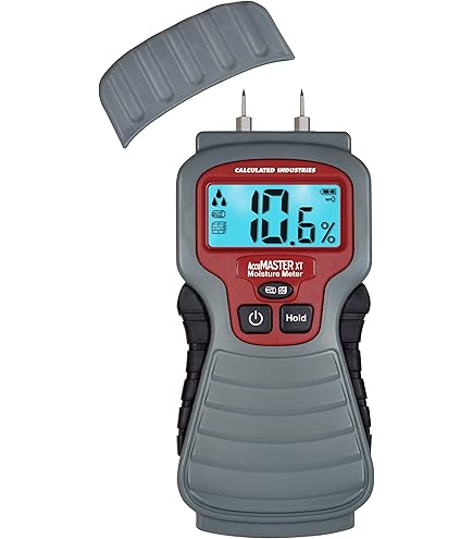 thumbnail image 2 of Bosch UniversalHumid Wood Moisture Meter - Easy LED Display & Wood Type Selection 2 of 4