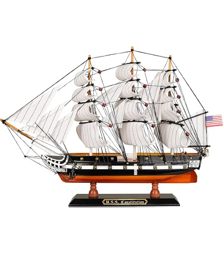 Amazon.co.jp: Revell USS Constitution - リアルなオークウッドデッキ