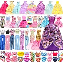 サトコちゃん人形約30㎝　➕着せ替え服4着セット サトコちゃん人形約30㎝ ➕着せ替え服4着セット - メルカリ