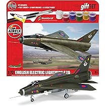 ※ビッグ•クロー　1/48 F-35A.B.C 3機セット&マスキング Amazon | Airfix ギフトセット - 英国電機 Lightning F.2A