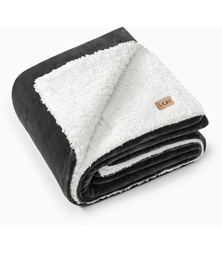 Amazon｜UGG Bliss スローブランケット フラシ天 ソフトフリース