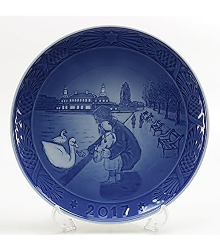 ロイヤルコペンハーゲン イヤープレート 2000年 ロイヤルコペンハーゲン イヤープレート 2000年 平成12年 皿立て付き