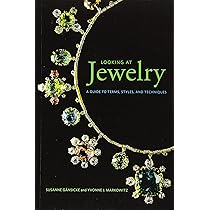 Jewelry: From Antiquity to the Present: 0 : Phillips, Clare