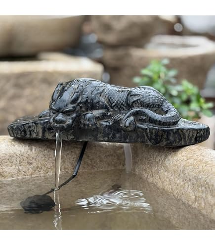 Amazon.co.jp: 噴水・池用スプレー像（高さ8cm） 小便小僧のガーデン