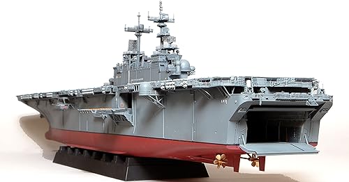 モノクローム アメリカ海軍強襲揚陸艦 USS ワスプ LHD-1 1/350 プラモデルキット