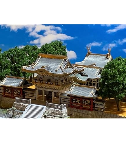 LED付き日光東照宮ジオラマ Amazon | ミニ18[完成品］日光東照宮 陽明門 ケース付き ミニ18