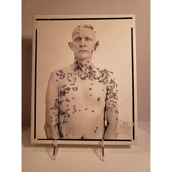 Amazon | Woman in the Mirror | Avedon, Richard, Hollander