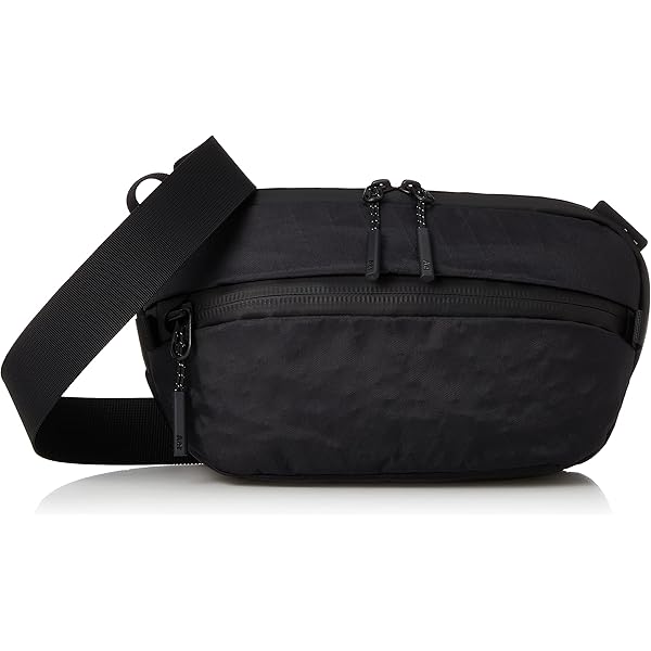 高品質，格安 【1円〜未使用新品】Aer(エアー)/Day Sling 3 Black AER-21026 ボディバッグ スリングバッグ 定価15，950円 完売商品 0502