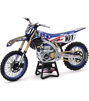 KTM レッドブルバイク 1/12 スケール KTM レッドブルバイク 1/12 スケール KTM RC16 #33 BINDER MOTOGP