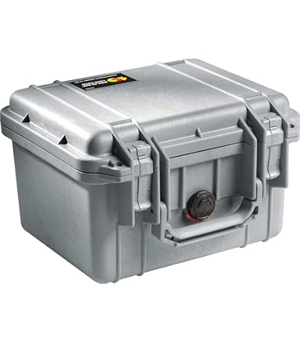 PELICAN ハードケース　1640 129L ブラック Amazon.com : Pelican 1640 Case With Foam (Black) : Diving Dry