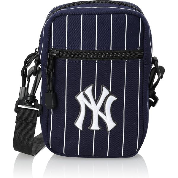 Amazon.co.jp: NEW ERA(ニューエラ)MLB NY Yankees flight bag Amazon.co.jp: NEW ERA(ニューエラ)MLB NY Yankees flight bag