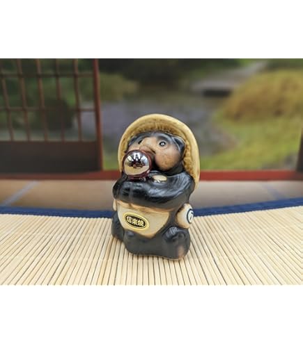 Amazon.co.jp: たぬきの石彫刻品(サビ石) 高さ約31cm 狸の石の置物です