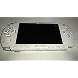 PSP「プレイステーション・ポータブル」 セラミック・ホワイト (PSP-2000CW) 【メーカー生産終了】