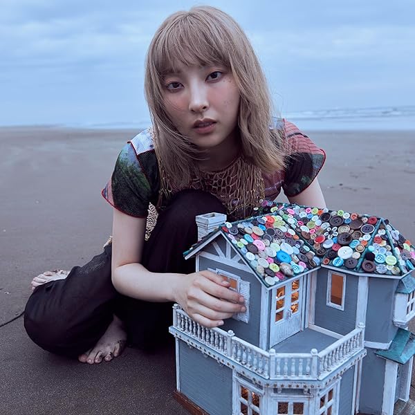 Amazon.co.jp: Naked [初回限定盤B] - 家入レオ [CD + DVD