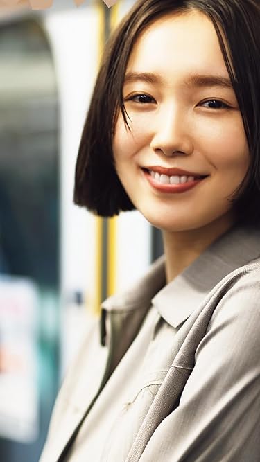 飯豊まりえ  iPhone/Androidスマホ壁紙(750×1334)-1 - 東京カレンダー 2025年 7月号