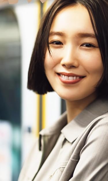 飯豊まりえ  iPhone/Androidスマホ壁紙(480×800)-1 - 東京カレンダー 2025年 7月号