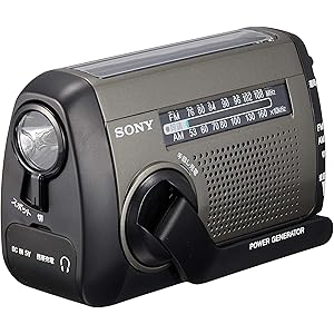 ソニー SONY ポータブルラジオ ICF-B99 : FM/AM/ワイドFM対応 手回し充電/太陽光充電対応 シルバー ICF-B99 S