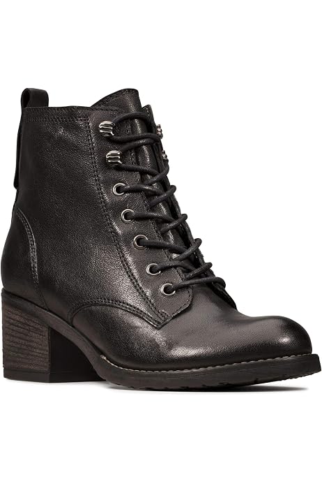Brynlee Park Lace-up Ankle Boots 