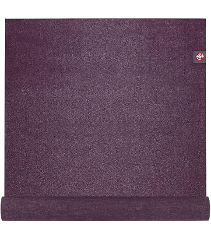 Amazon | Manduka PRO トラベルヨガマット - 2mm | 折りたたみ式&旅行