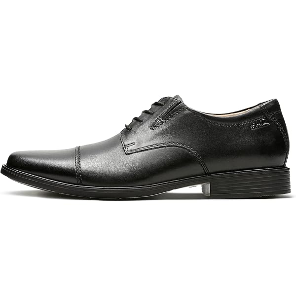 Amazon.co.jp: Clarks Whiddon Step Black Leather 9 D (M) : ファッション